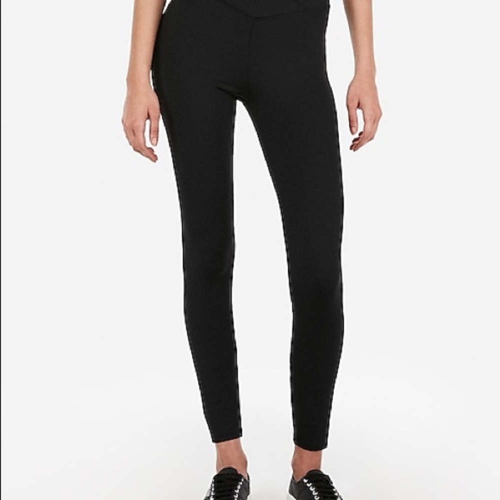 High Waisted V Waistband Compression Leggings